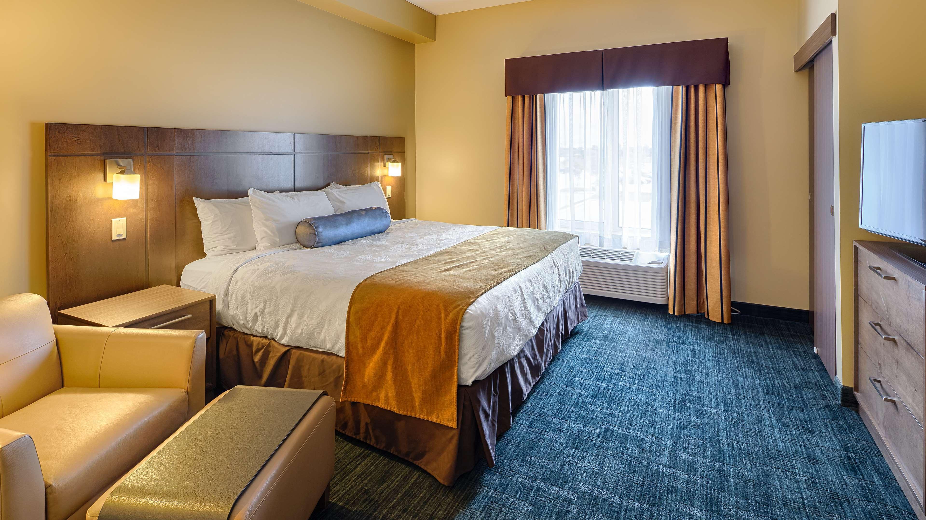 Best Western Plus Winnipeg West Headingley Экстерьер фото
