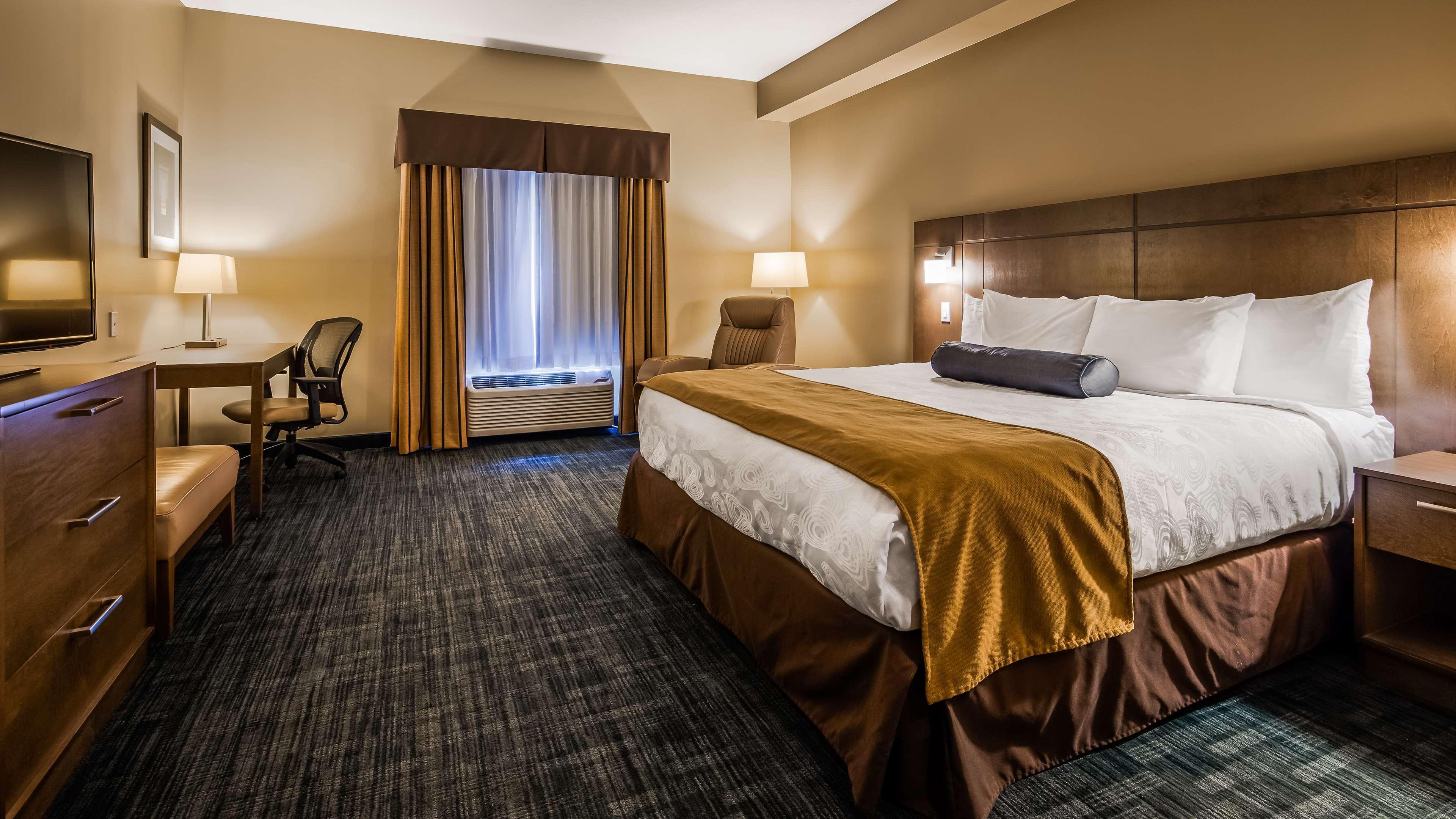 Best Western Plus Winnipeg West Headingley Экстерьер фото