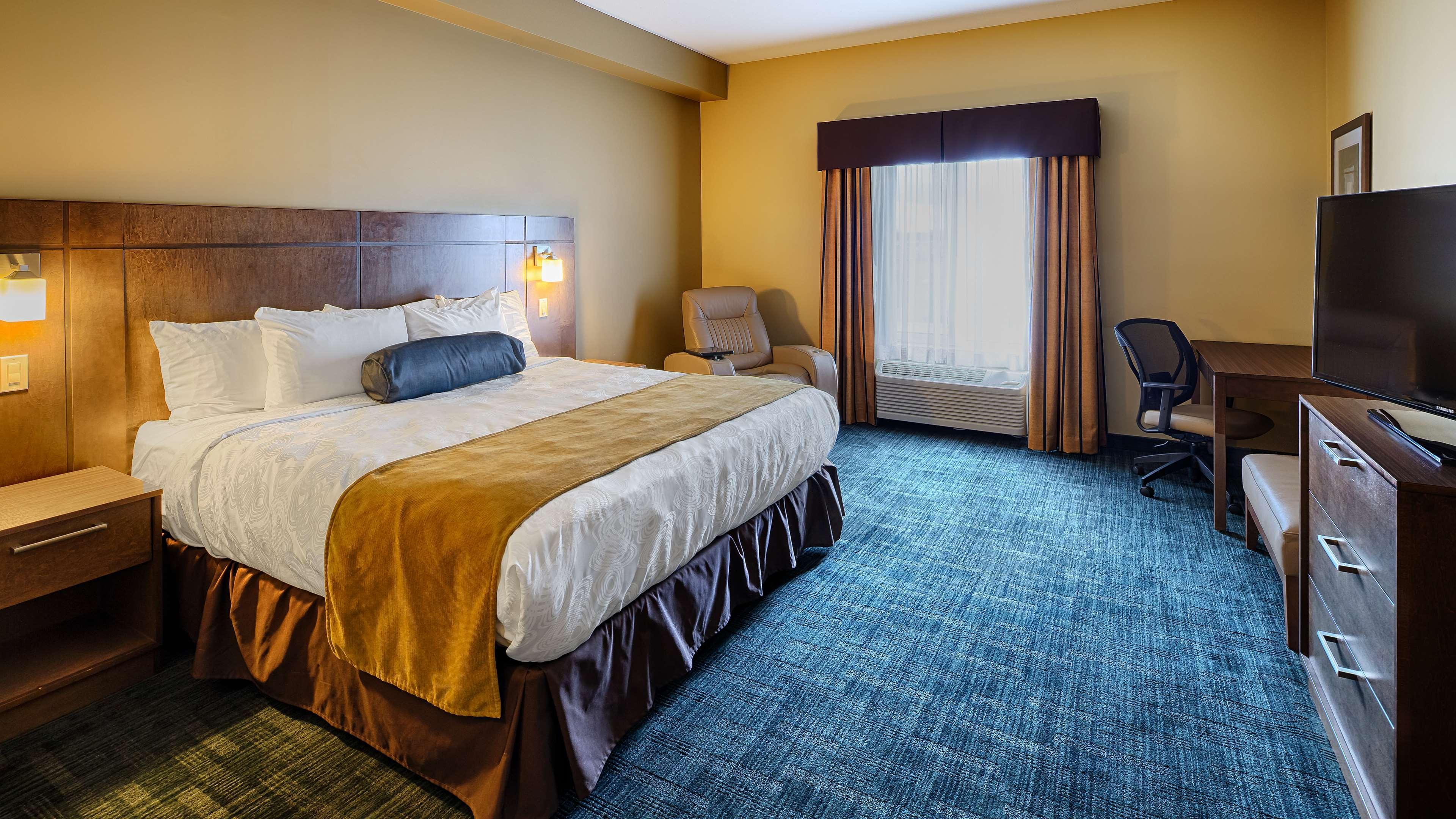 Best Western Plus Winnipeg West Headingley Экстерьер фото