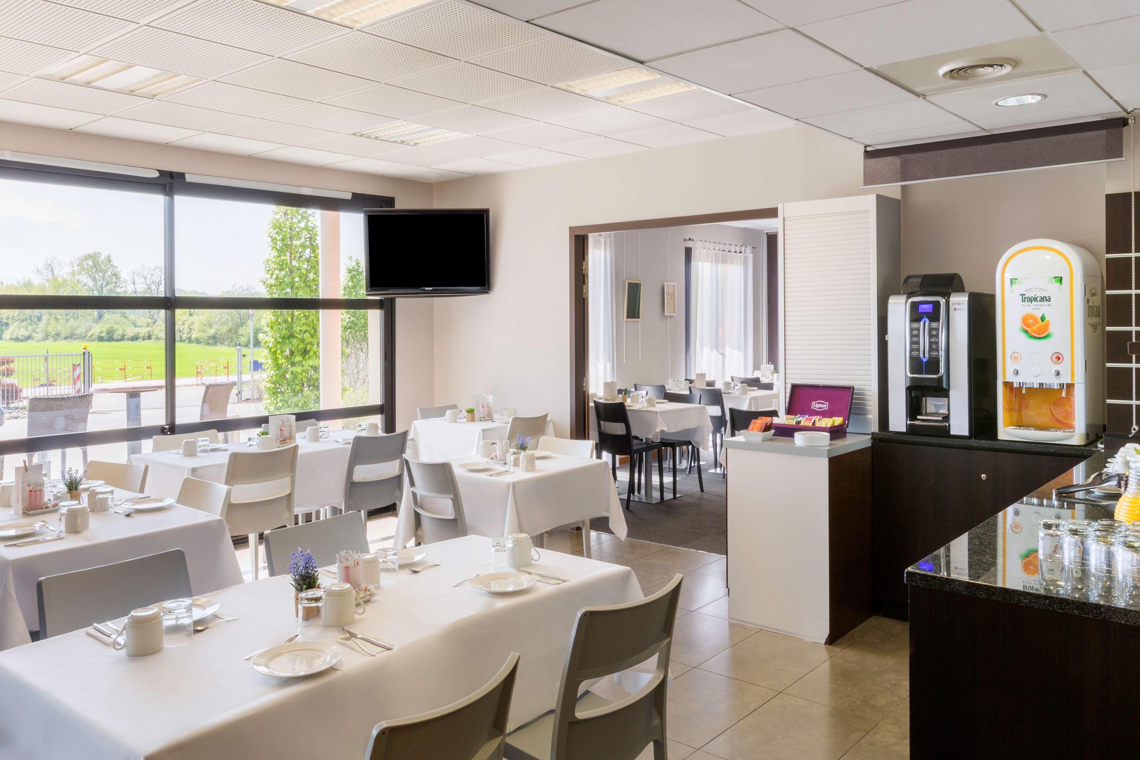 Best Western Plus Winnipeg West Headingley Экстерьер фото