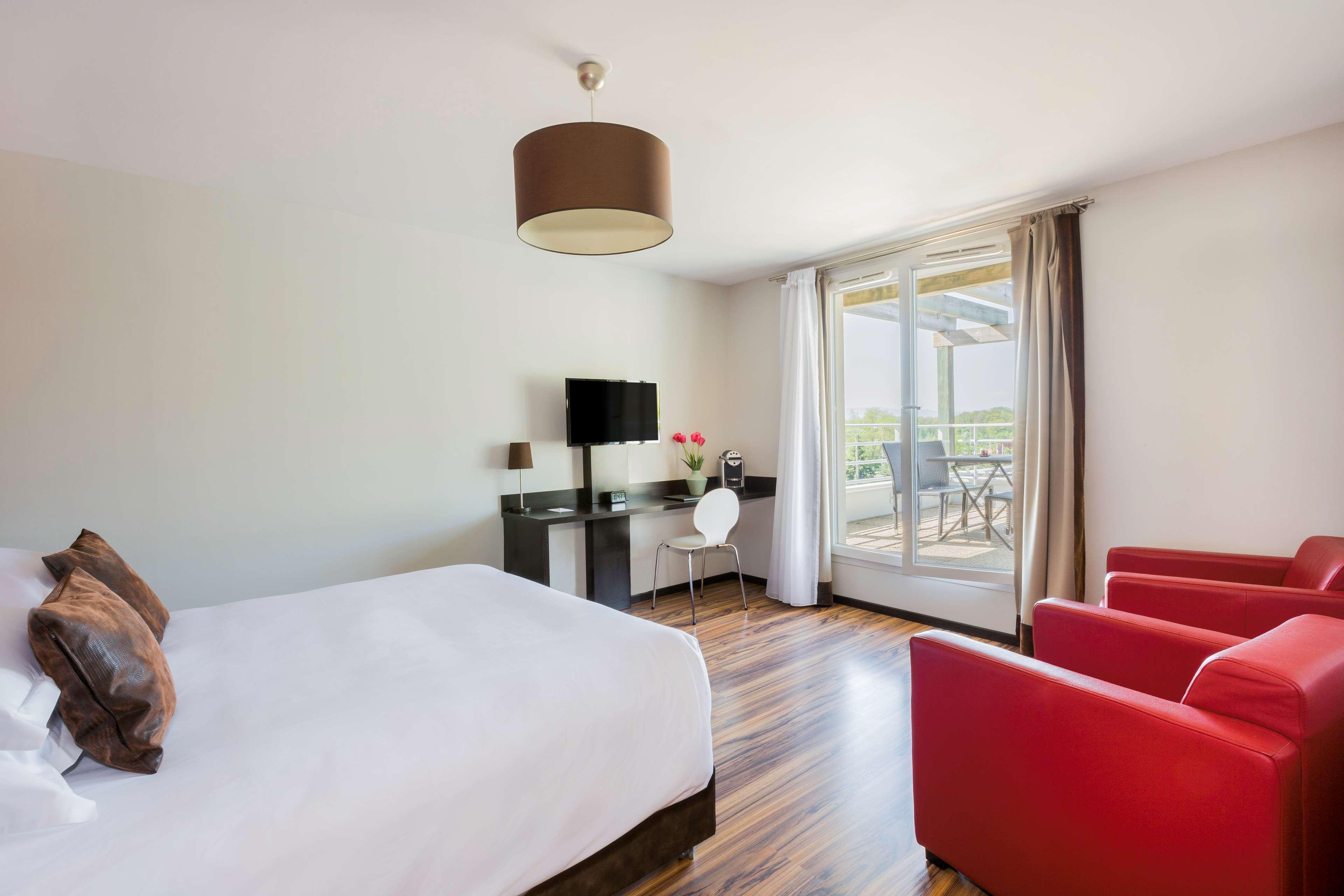 Best Western Plus Winnipeg West Headingley Экстерьер фото