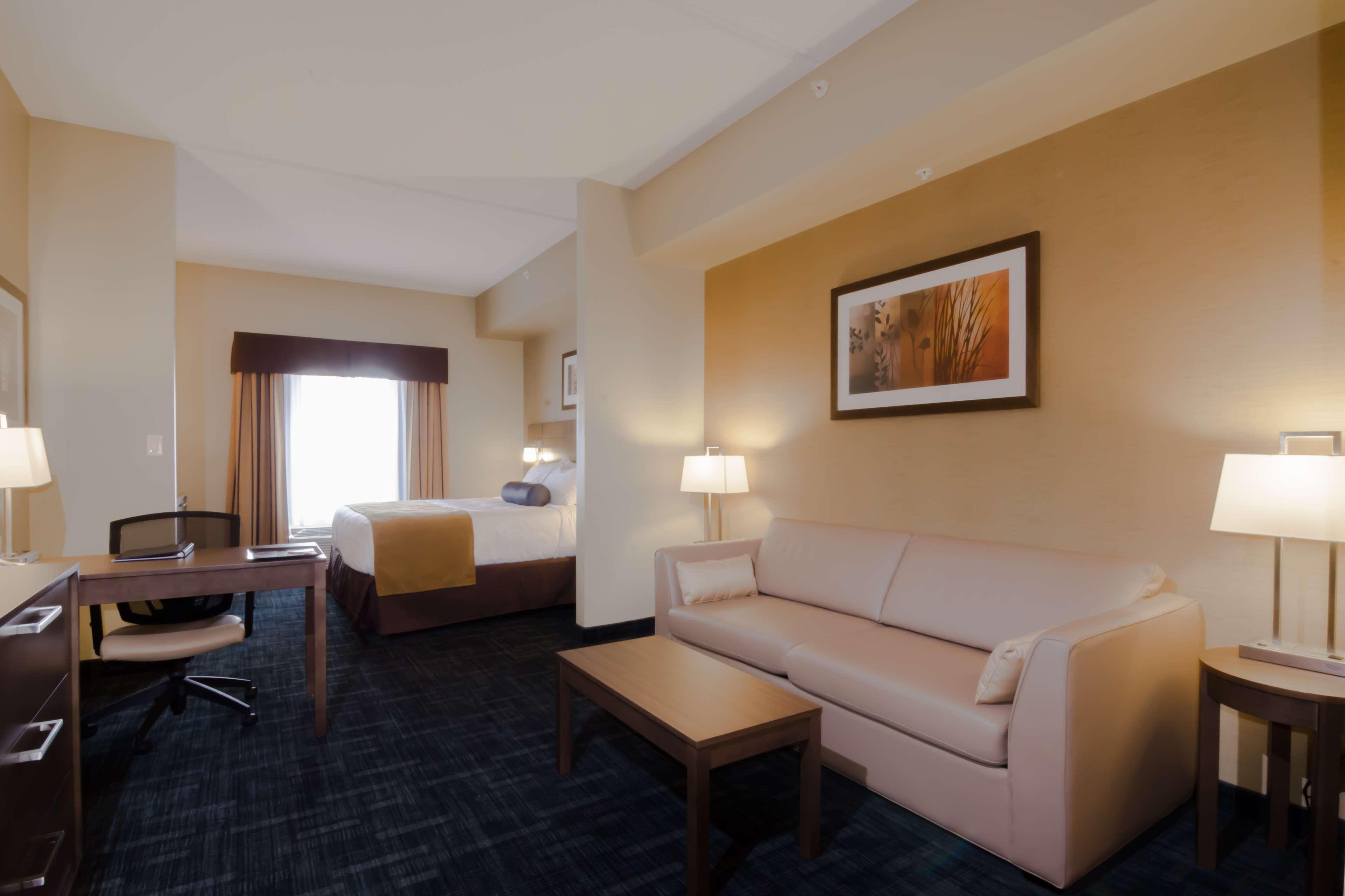 Best Western Plus Winnipeg West Headingley Экстерьер фото