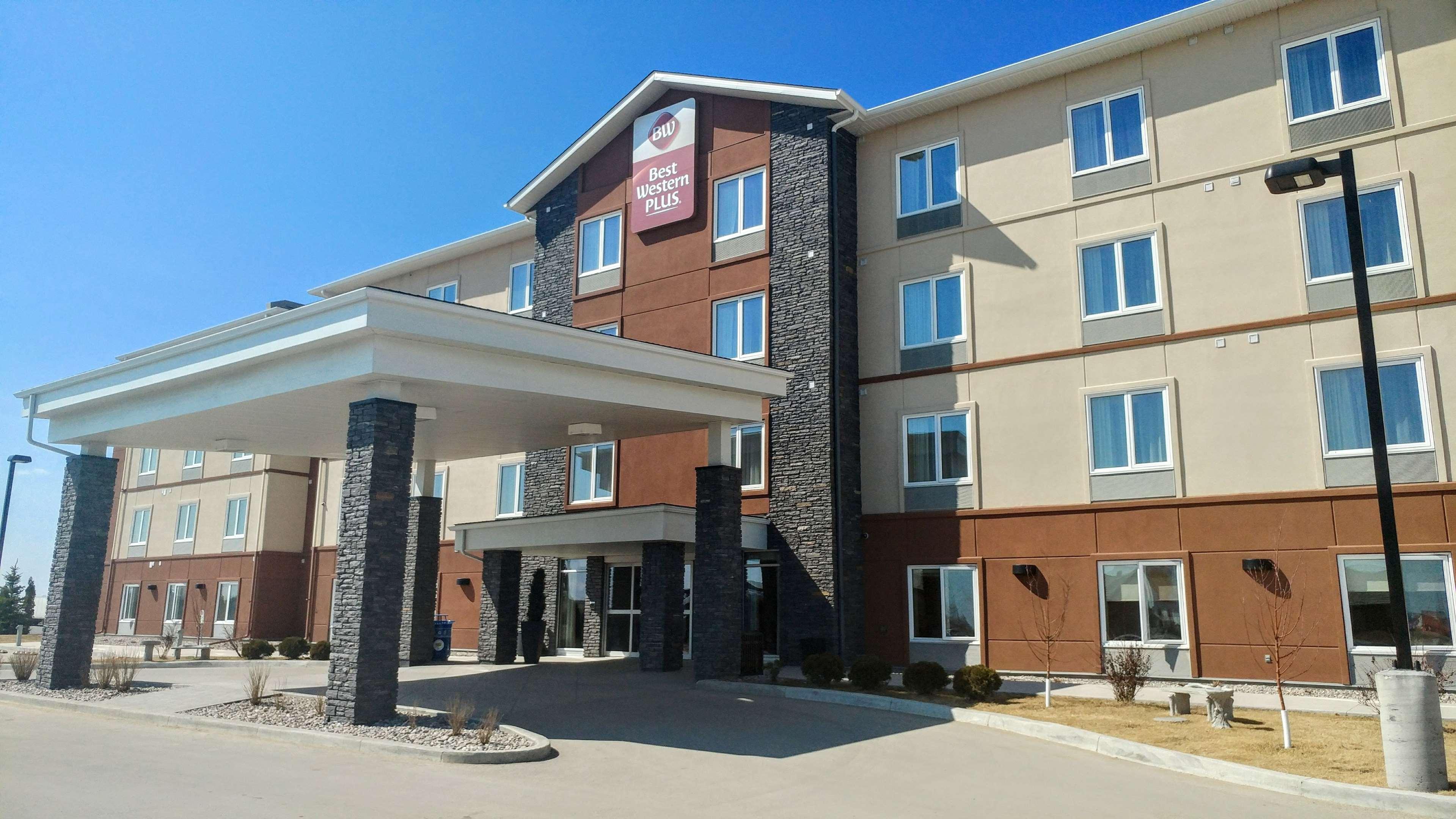 Best Western Plus Winnipeg West Headingley Экстерьер фото